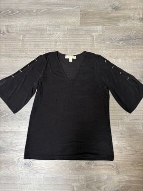 Michael Kors V- Neck Top with Split Sleeve SZ S